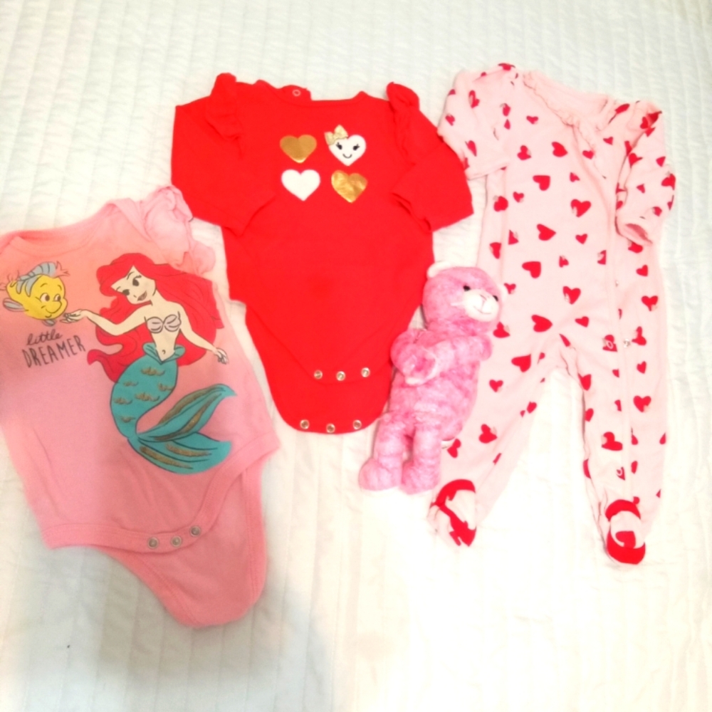 Baby girls Valentine Bundle